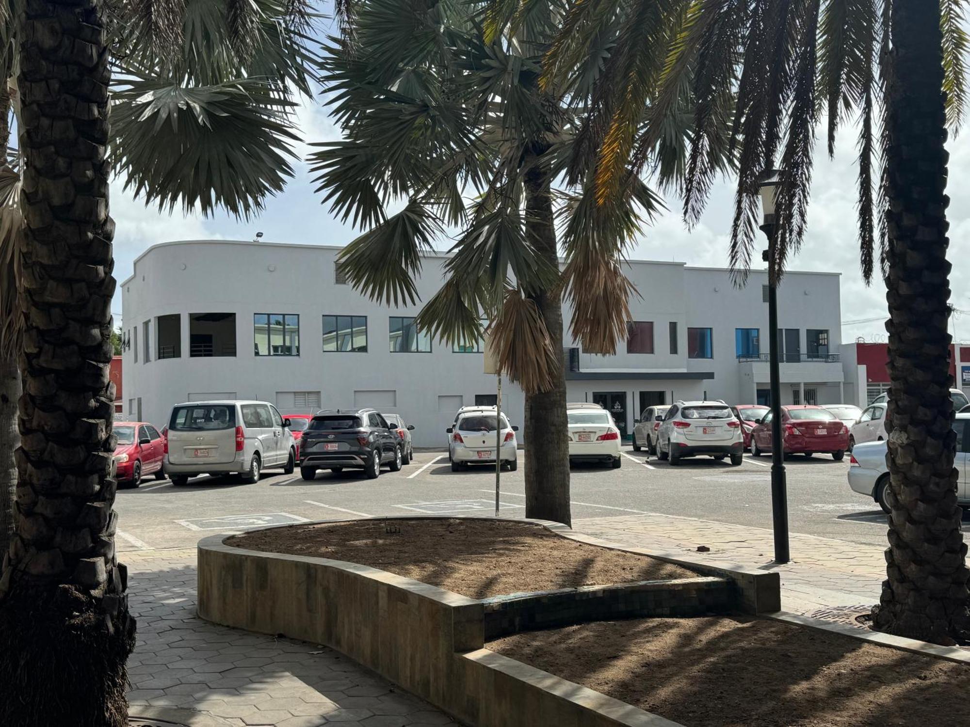 Central Boutique Hotel Oranjestad Luaran gambar