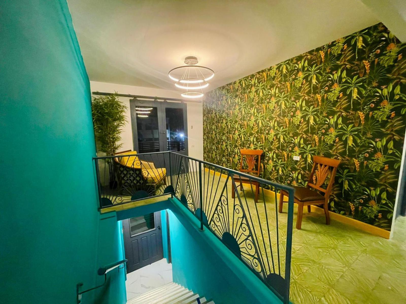 Central Boutique Hotel Oranjestad Luaran gambar