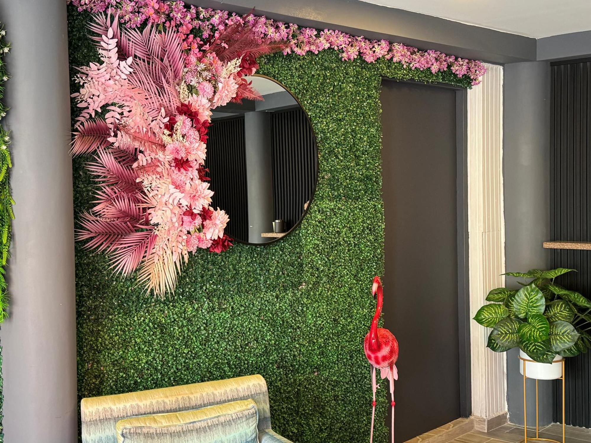 Central Boutique Hotel Oranjestad Luaran gambar